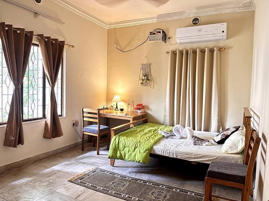 Gauranga Kutir-A Spiritual Villa Retreat ブバネーシュワル エクステリア 写真